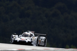#18 Porsche Team Porsche 919 Hybrid : Romain Dumas, Neel Jani, Marc Lieb