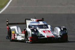 #8 Audi Sport Team Joest Audi R18 e-tron quattro: Lucas di Grassi, Loic Duval, Oliver Jarvis