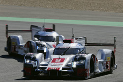 #8 Audi Sport Team Joest Audi R18 e-tron quattro: Lucas di Grassi, Loic Duval, Oliver Jarvis