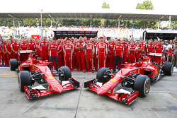 Марк Жене, тестовый пилот Ferrari, Кими Райкконен, Ferrari, Маурицио Арривабене, руководитель команд