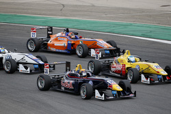 Callum Ilott, Carlin Dallara Volkswagen and Sergio Sette Camara, Motopark Dallara Volkswagen and Mikkel Jensen, Mücke Motorsport Dallara Mercedes-Benz and Ryan Tveter, Jagonya Ayam with Carlin Dallara Volkswagen
