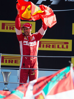 Sebastian Vettel, Ferrari fête sa deuxième place sur le podium