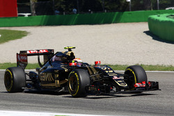Pastor Maldonado, Lotus F1 E23