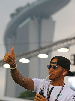 Lewis Hamilton, Mercedes AMG F1 Team en el desfile de pilotos