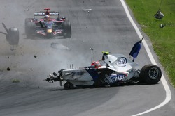 Schwerer Unfall von Robert Kubica, BMW Sauber F1 Team, F1.07