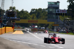 Себастьян Феттель, Ferrari SF15-T