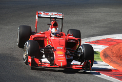 Sebastian Vettel, Ferrari SF15-T