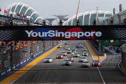 Start: Jordi Gene, SEAT Leon, Team Craft-Bamboo LUKOIL leads