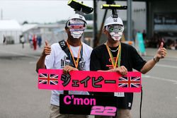 Jenson Button, McLaren fans