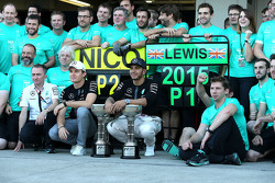 Ganador de la carrera Lewis Hamilton, de Mercedes AMG F1 Team, el segundo lugar Nico Rosberg, de Mer