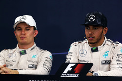 Conferencia de prensa: el ganador, Lewis Hamilton, Mercedes AMG F1 Team, segundo lugar, Nico Rosberg