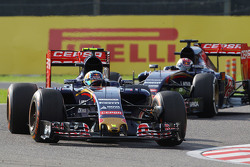 Carlos Sainz Jr., Scuderia Toro Rosso STR10 leads team mate Max Verstappen, Scuderia Toro Rosso STR10