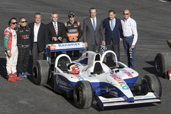 (Izq a Der) Emerson Fittipaldi, Héctor Rebaque, Miguel Angel Mancera Jefe de Gobierno Ciudad de Méxi
