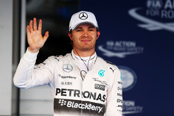 Обладатель поула - Нико Росберг, Mercedes AMG F1