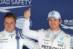 Valtteri Bottas, Williams F1 Team y Nico Rosberg, Mercedes AMG F1 Team