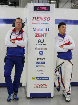 Kazuki Nakajima, Toyota Racing and Rob Leupen, Director Business Operations Toyota en
