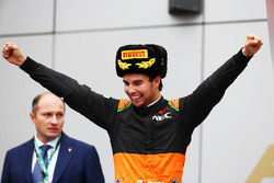 Sergio Perez, Sahara Force India F1 fête sa troisième position sur le podium