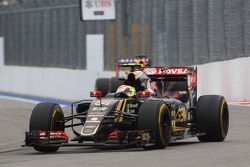 Pastor Maldonado, Lotus F1 E23