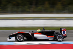 Alexander Sims, HitechGP Dallara Mercedes-Benz