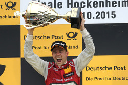Подиум: победитель гонки - Джейми Грин, Audi Sport Team Rosberg Audi RS 5 DTM