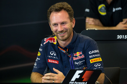 Christian Horner, Red Bull Racing Teambaas in de FIA persconferentie