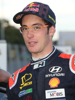 Тьерри Невилль, Hyundai Motorsport