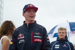 Max Verstappen, Scuderia Toro Rosso op de rijdersparade