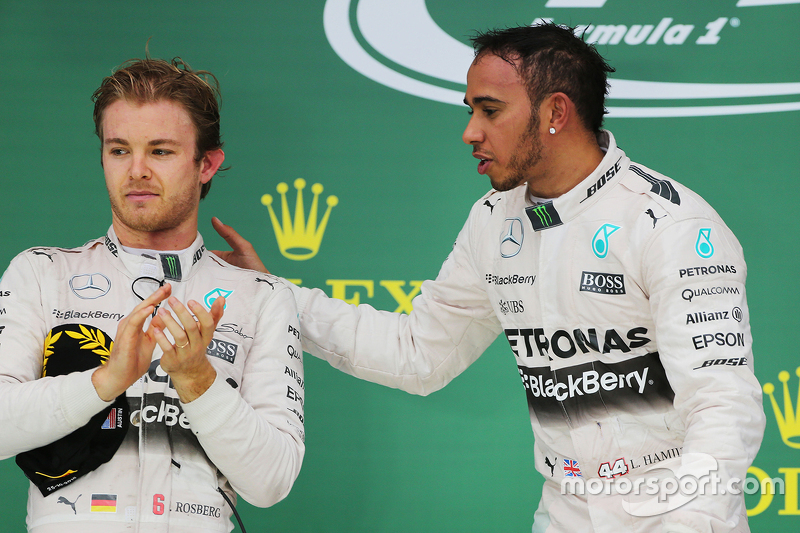 Lewis Hamilton, Mercedes AMG F1 com Nico Rosberg, Mercedes AMG F1 W06