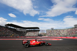 Sebastian Vettel, Ferrari SF15-T