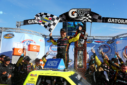 Winner Matt Crafton, Thorsport Racing Toyota