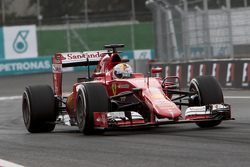 Sebastian Vettel, Ferrari SF15-T