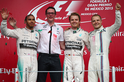 Podium: First place Nico Rosberg, Mercedes AMG F1 W06, Second place Lewis Hamilton, Mercedes AMG F1 W06 and third place Valtteri Bottas, Williams FW37