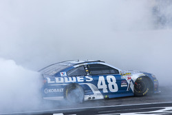 Race winner Jimmie Johnson, Hendrick Motorsports Chevrolet