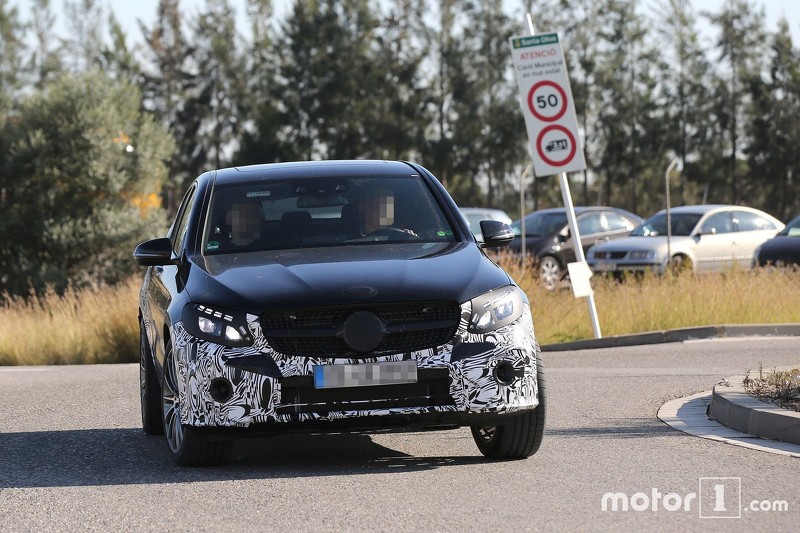 Mercedes-Benz GLC 450 Coupe spyshots