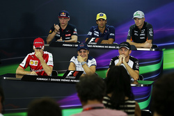 Max Verstappen, Scuderia Toro Rosso; Felipe Nasr, Sauber F1 Team; Nico Hulkenberg, Sahara Force India F1; Sebastian Vettel, Ferrari; Felipe Massa, Williams; Jenson Button, McLaren