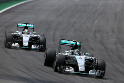 Nico Rosberg, Mercedes AMG F1 Team y Lewis Hamilton, Mercedes AMG F1 Team