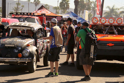 Jim Graham, VW Beetle and Robby Gordon, Chevrolet