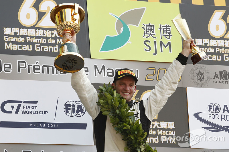 Podium: winner Maro Engel, Mercedes AMG Driving Academy