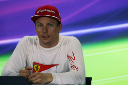 Tercer lugar Kimi Raikkonen, Ferrari en la Conferencia de prensa de la FIA