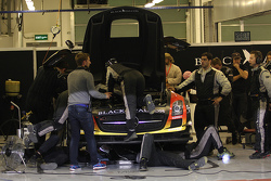 #1 黑凖车队梅赛德斯SLS AMG:卡里德·阿尔库巴西、耶隆·布里克莫伦、马洛·恩格尔