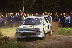 Timo Salonen und Seppo Harjanne, Peugeot 205 T16