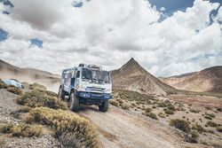 #504 Kamaz: Andrey Karginov, Andrey Mokeev, Igor Leonov