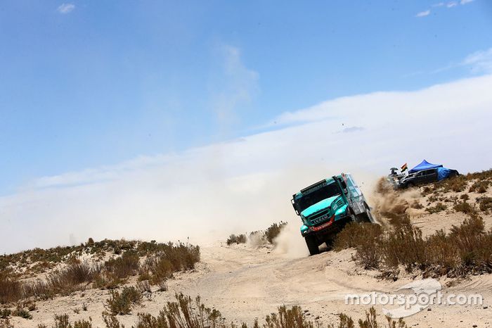 #501 Iveco: Gerard de Rooy, Moises Torrallardona, Darek Rodewald