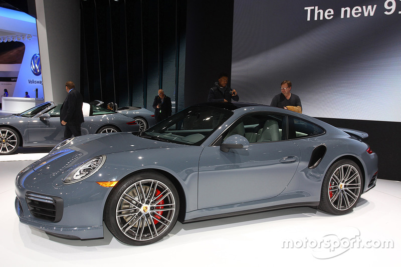 Porsche 911 Turbo S