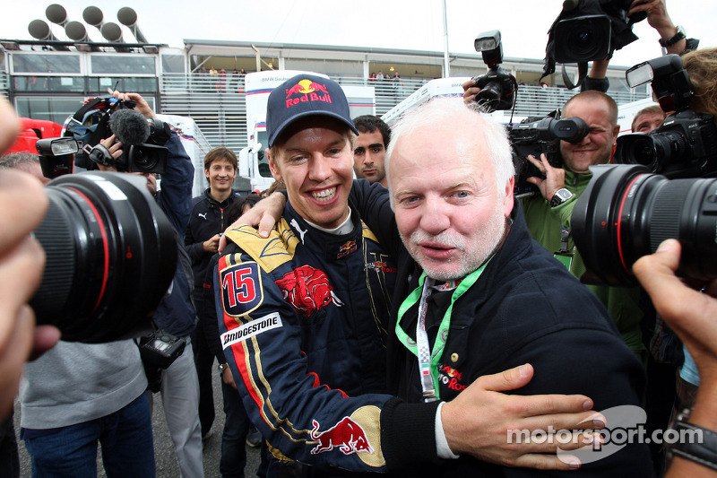 Sebastian Vettel mit seinem Vater Norbert