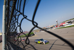 Letzte Runde: Jimmie Johnson führt vor Carl Edwards