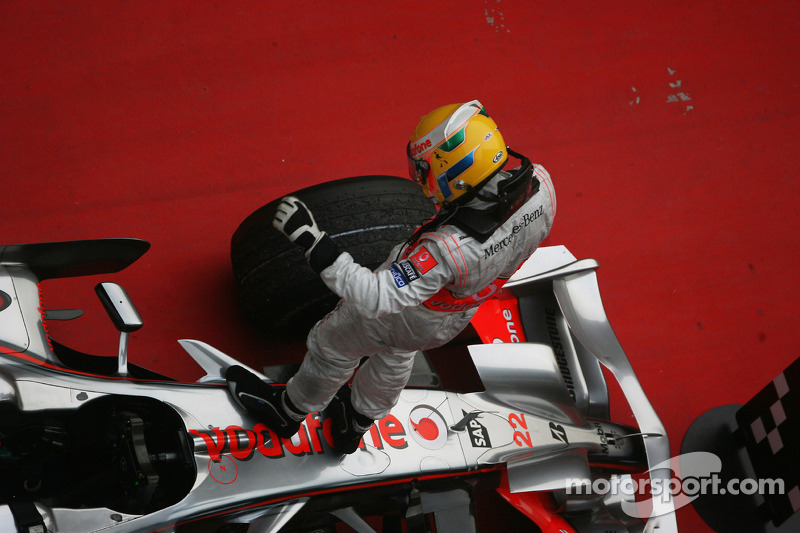 2008 Çin GP: Lewis Hamilton, McLaren Mercedes MP4-23