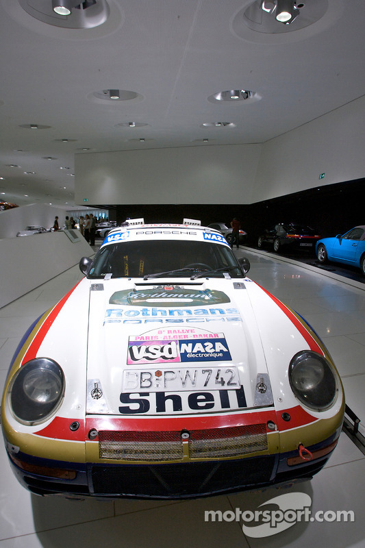 1986 Porsche 959 Paris Dakar