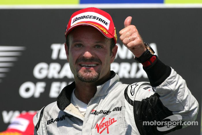 Podium: race winner Rubens Barrichello, BrawnGP