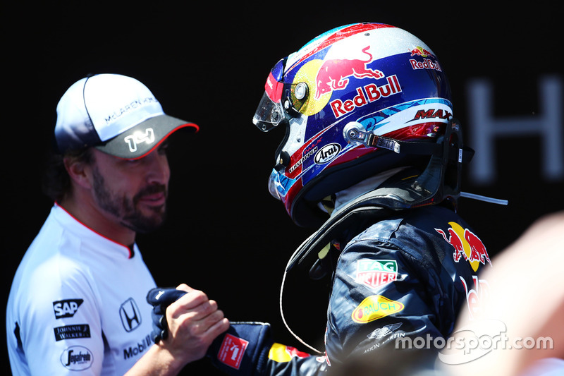 Shakehands mit Fernando Alonso